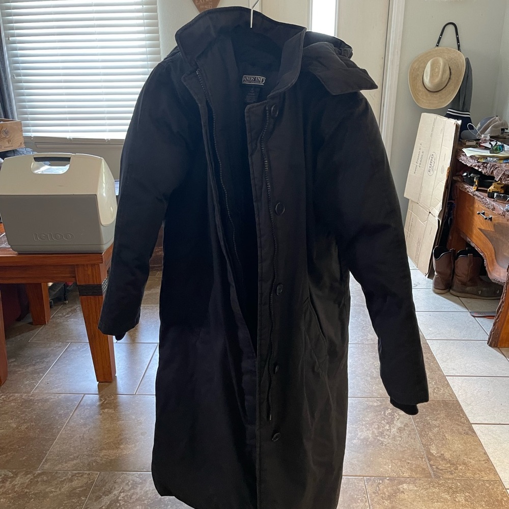 Lands End women’s Winter Coat - long black